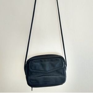 Fossil Genuine Leather Black Crossbody Folio Bag
